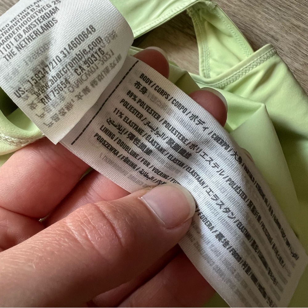 Abercrombie & Fitch Light Green One Shoulder Athletic Dress - Picture 9 of 10